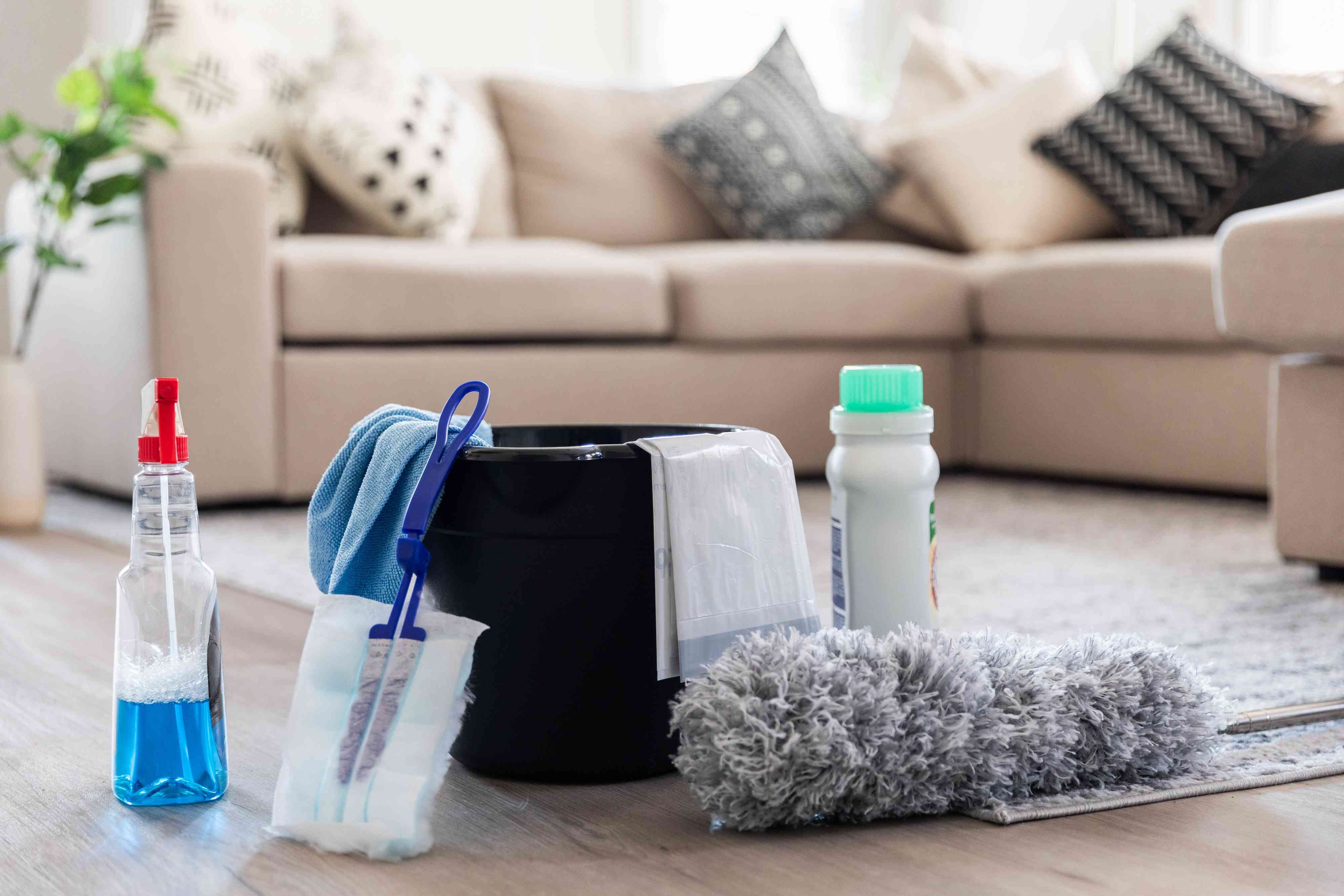 Organize a practical cleaning caddy: Prepare a room for systematic deep cleaning