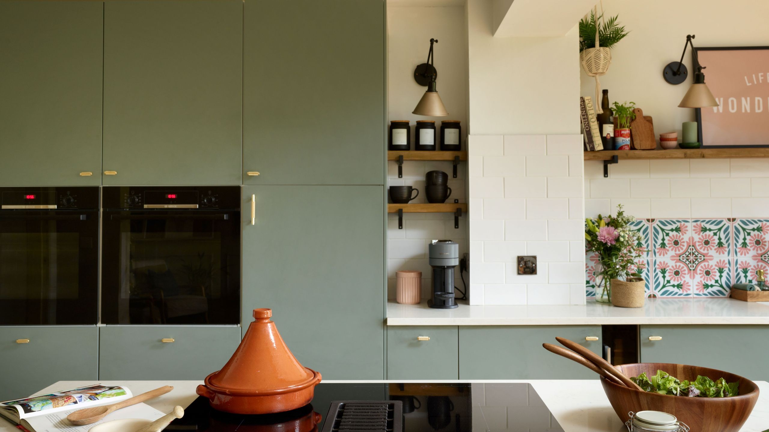Leaving Oven Racks on the Lawn Is Not a Reliable Cleaning Method